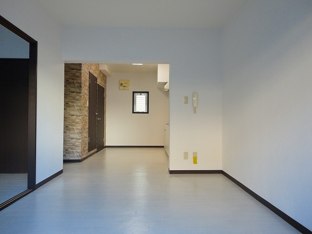 Living and room