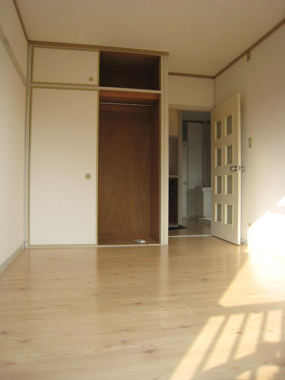 Other room space