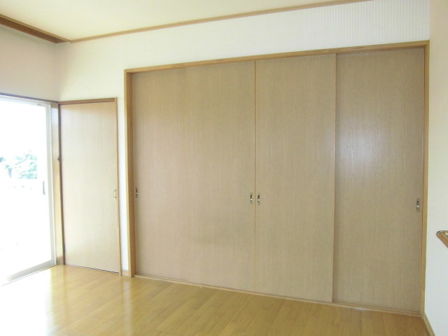 Other room space