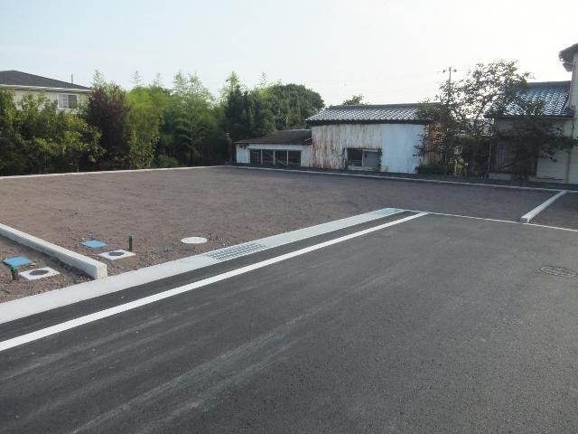 Other local. No.5 compartment: 228.59 sq m (69.14 square meters)