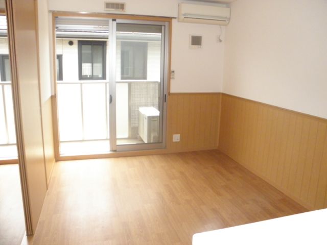 Living and room