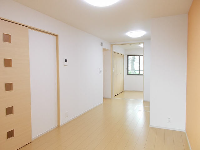Living and room