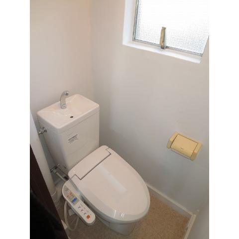 Toilet