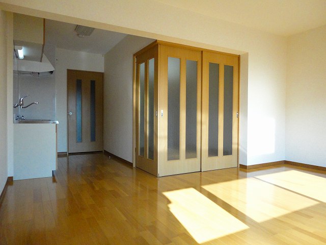 Living and room