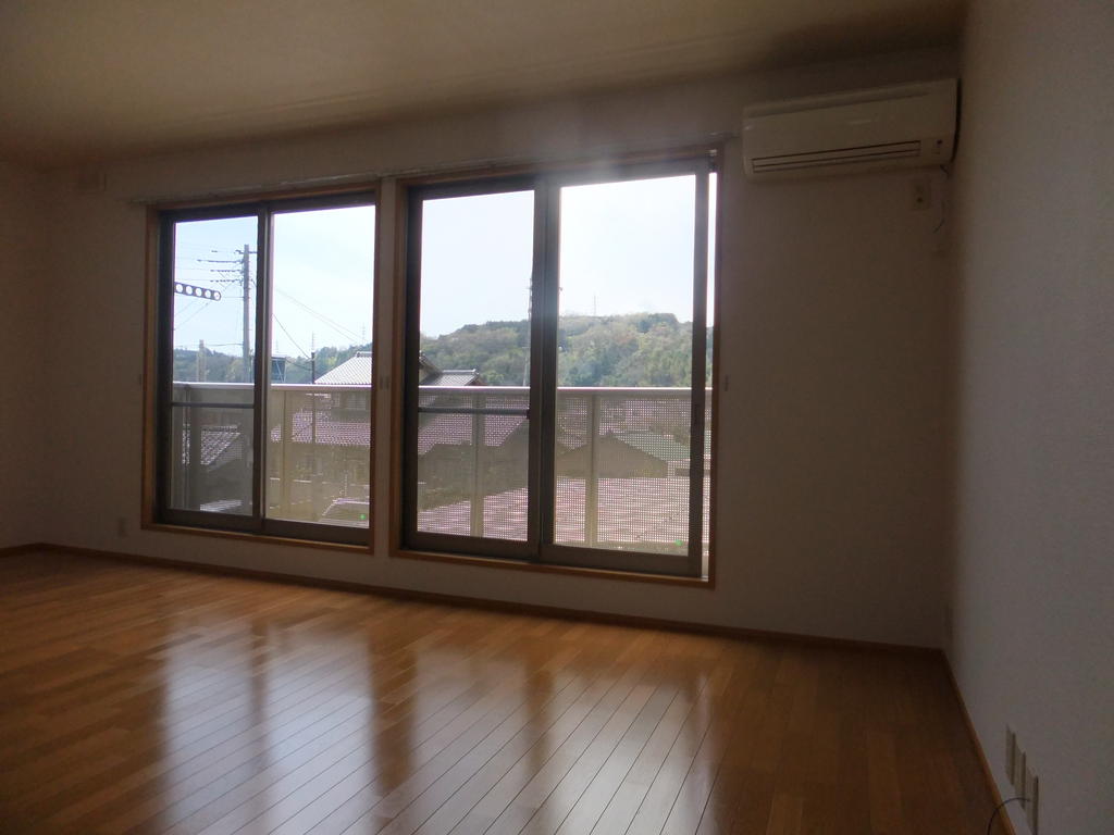 Other room space