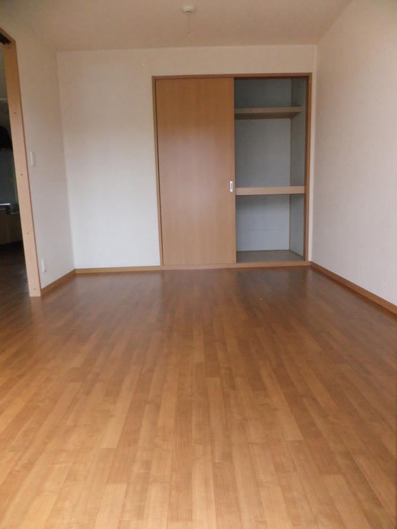 Other room space