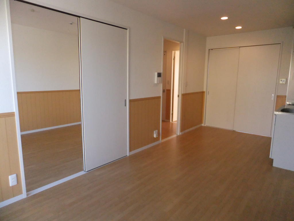 Living and room