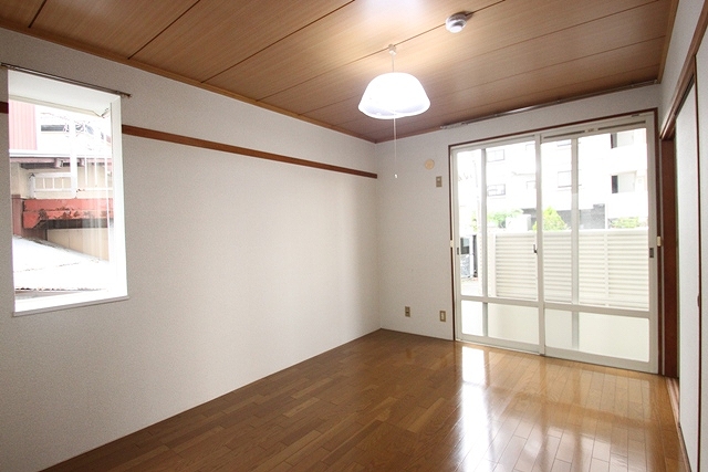 Living and room