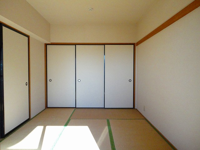 Other room space. Japanese style room