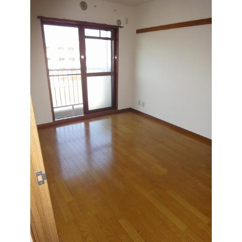 Other room space
