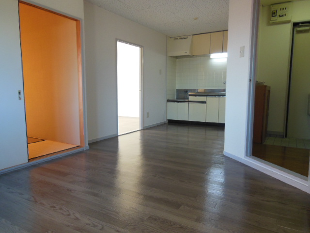 Living and room