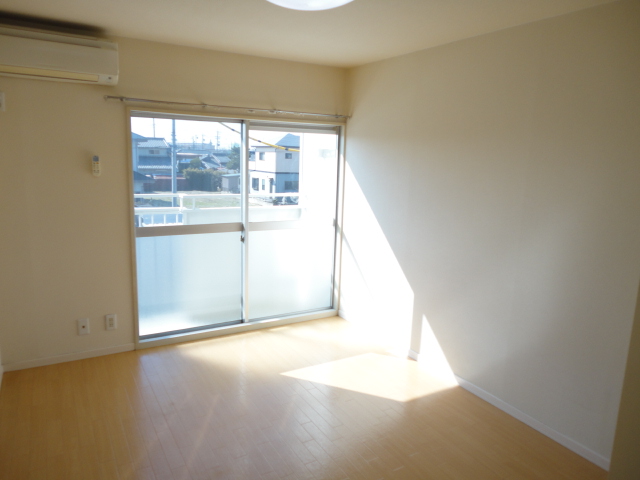 Living and room. West Western-style Air conditioning one With lighting