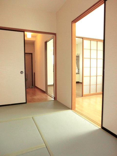 Living and room