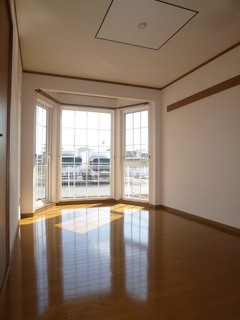 Living and room