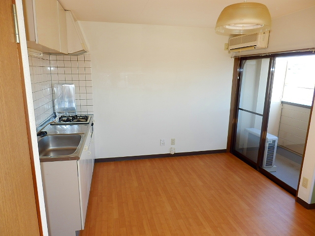Living and room