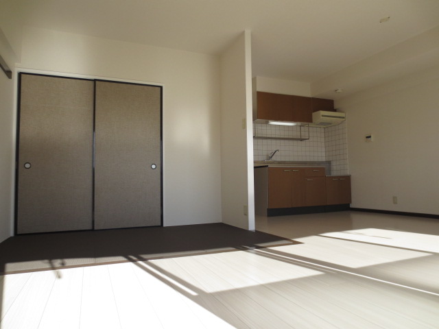 Living and room