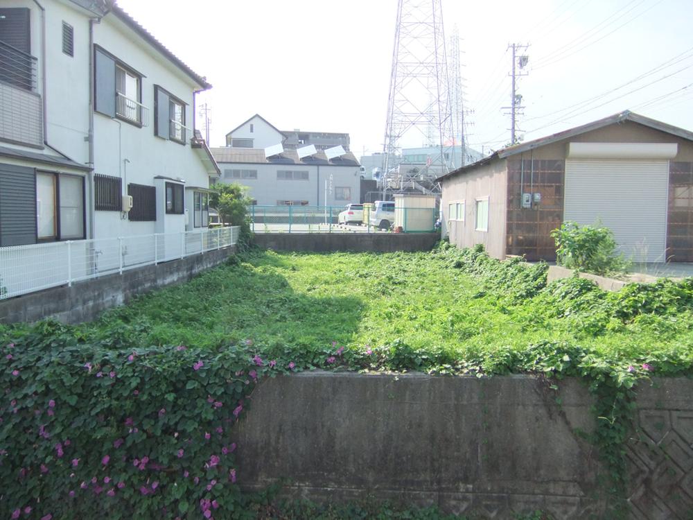 Local land photo. Shooting from the east