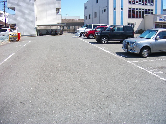 Parking lot