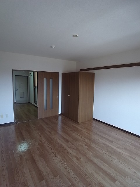 Other room space. The same type