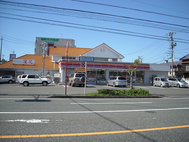 Convenience store. Circle K Iwata Ninomiyahigashi store up (convenience store) 320m