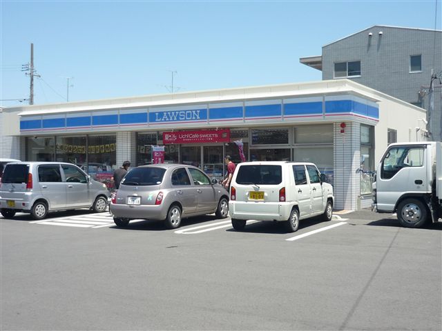 Convenience store. 313m until Lawson Iwata Hongo store (convenience store)