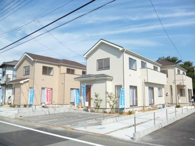 Local appearance photo. Subdivision whole photo