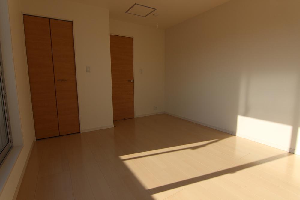 Non-living room. Building 2 Western-style