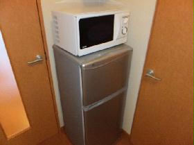 Kitchen. microwave ・ refrigerator