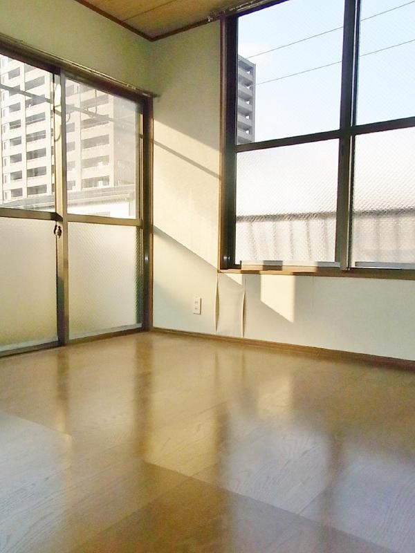 Living and room. Warmth of wood friendly flooring