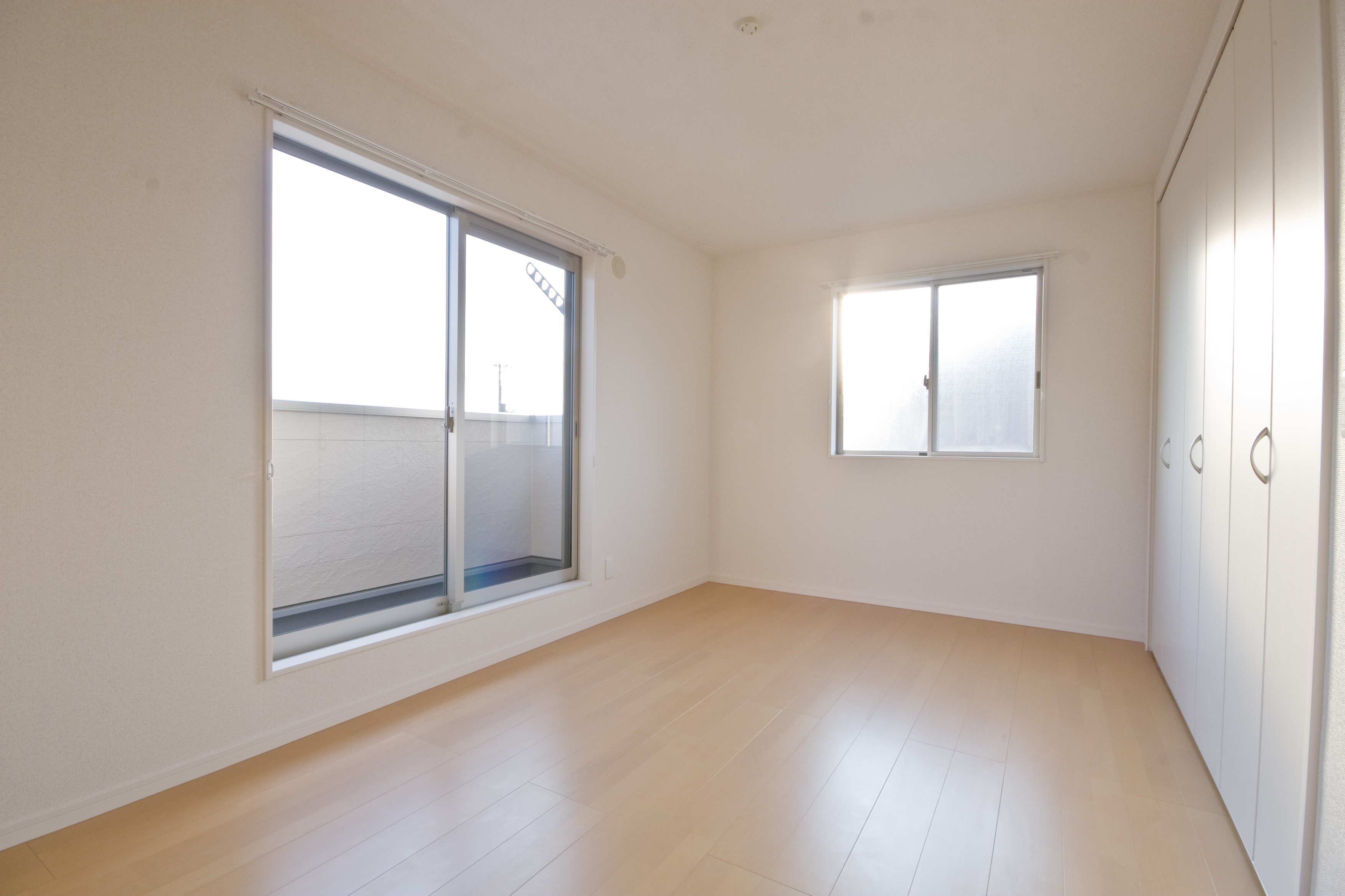 Other room space. Nanyang room 7.5 Pledge