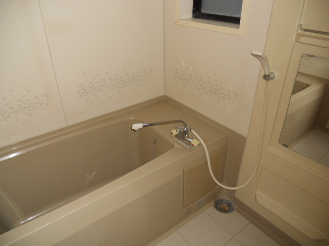 Bath. Wide bath put off foot