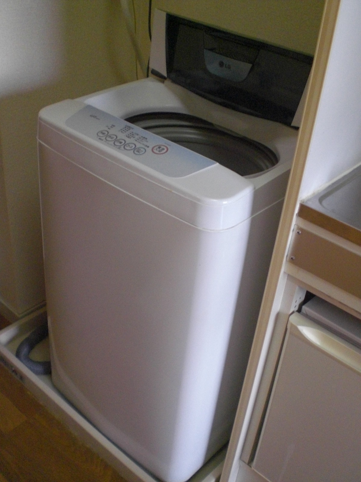 Other Equipment. furniture ・ With consumer electronics