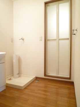 Washroom. Wash dressing room. Also it comes with a towel rack.
