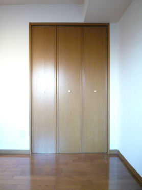 Other room space. Northern room 5.6 tatami rooms. Closet is no stage.