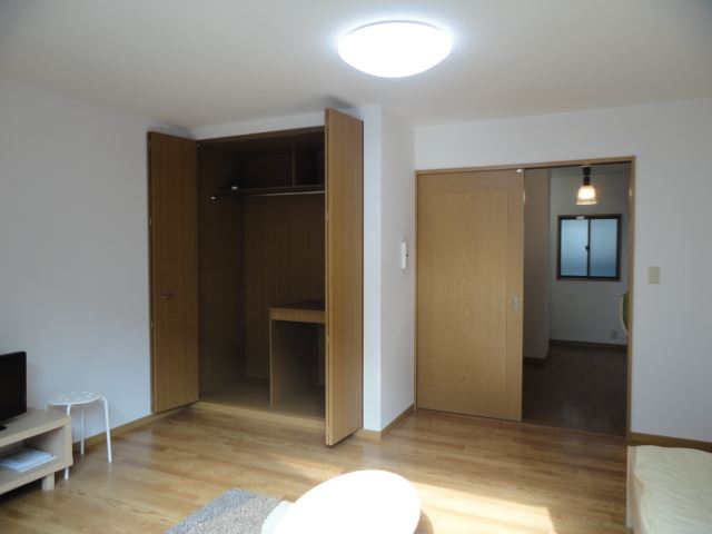 Living and room. Sunny!