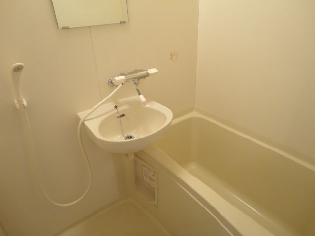 Bath. bus ・ Comfortable every day in the toilet by design ☆