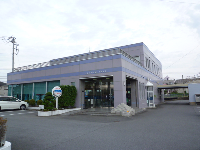 Bank. Mishimashin'yokinko Ooka 347m to the branch (Bank)