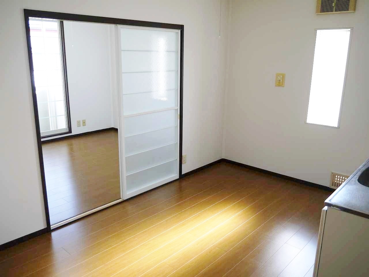 Kitchen. DK6's Pledge