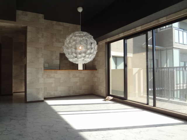 Living and room.  ☆ Sunny Southern Living ☆