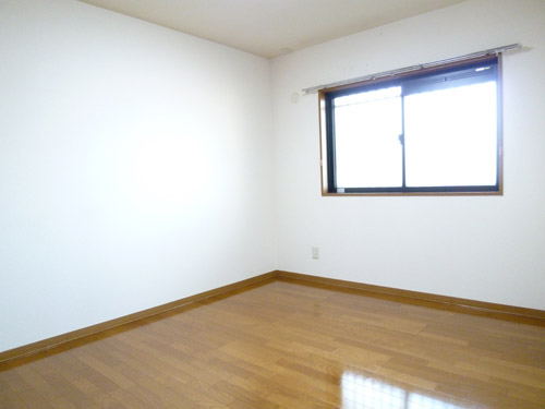 Other room space. 6.2 Pledge of closet between the North Pacific