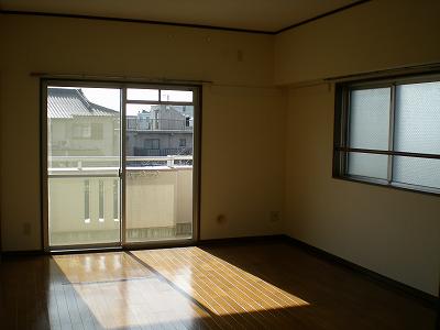 Living and room. Photo No. 205 rooms. 201 Tsumamado in Japanese-style room, not in the living room