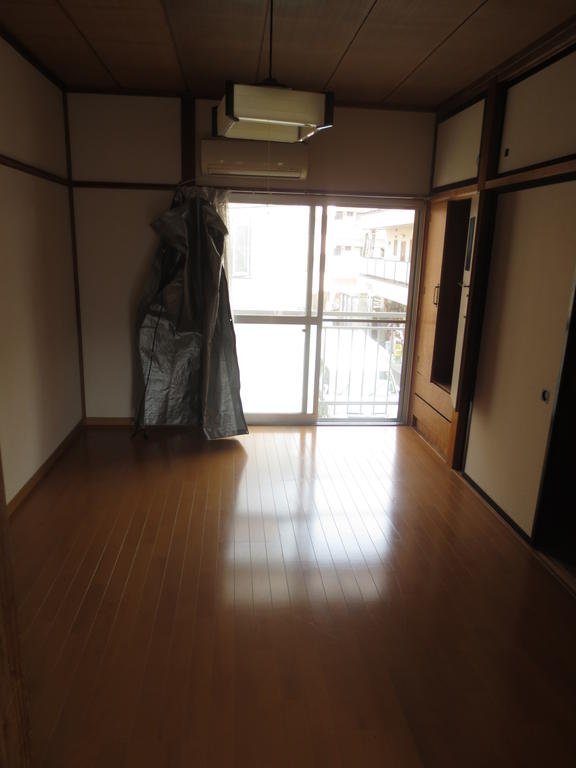 Other room space