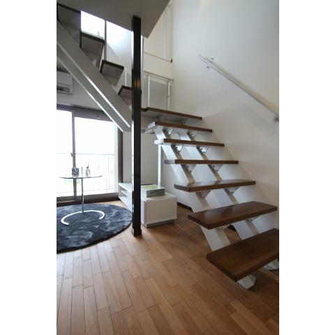 Living and room