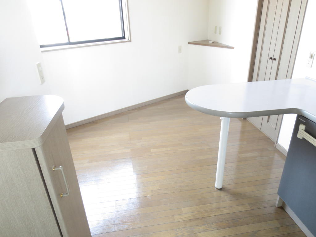 Other room space