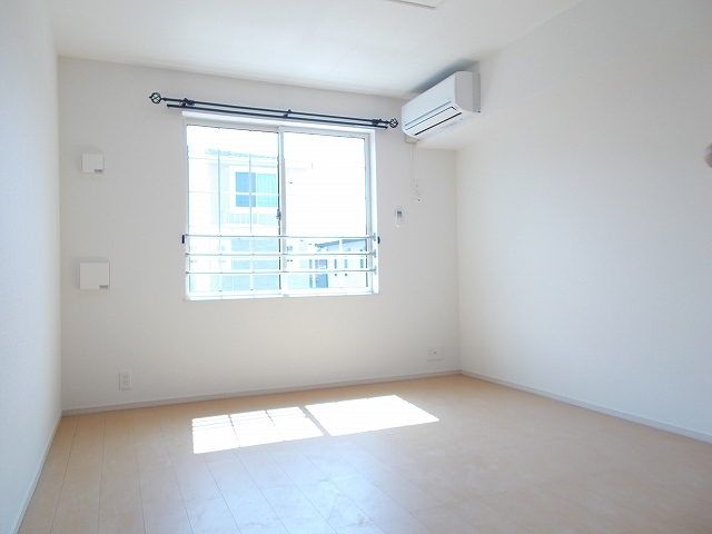 Living and room