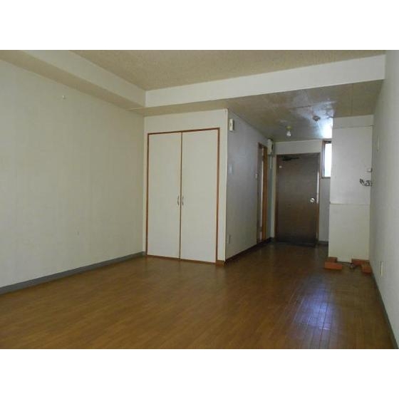 Other. Room 6