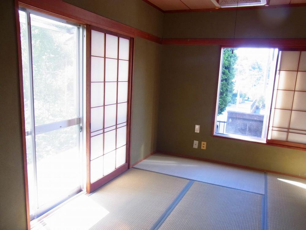 Non-living room. First floor Japanese-style room