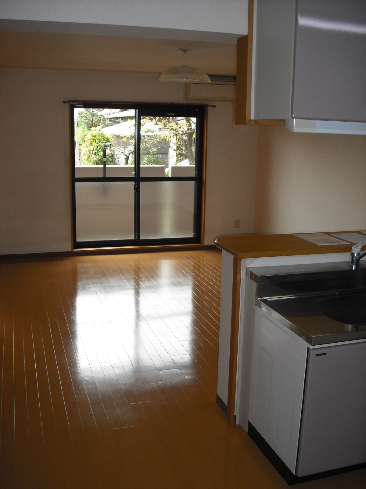 Living and room. Wide LDK is air-conditioned