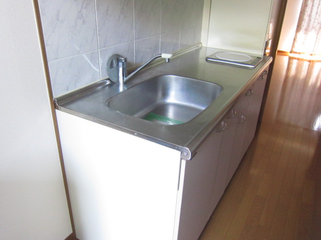 Kitchen. It is a simple structure.