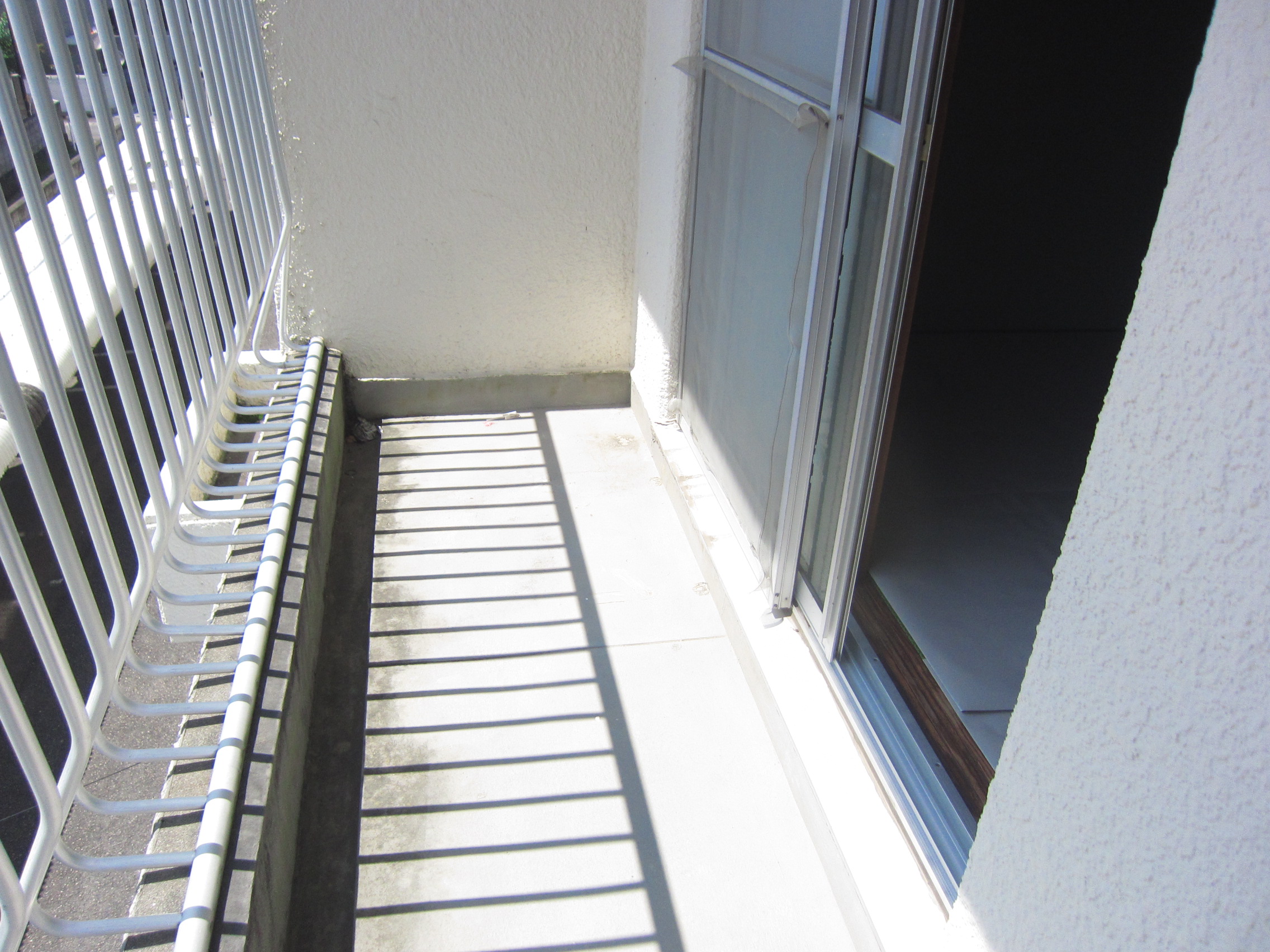 Balcony. Balcony is located two faces!